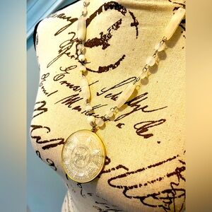 STUNNING Vintage Estate High End MAYAN AZTEC ETCHED AGATE 17" NECKLACE. EUC.